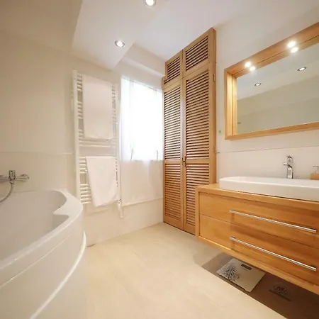 Apartman Gin *