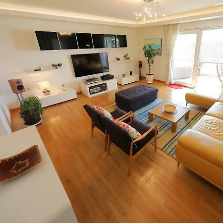 Apartman Gin *
