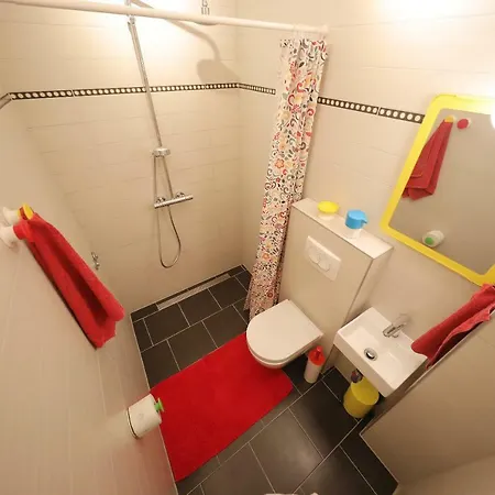 Apartman Gin * زادار